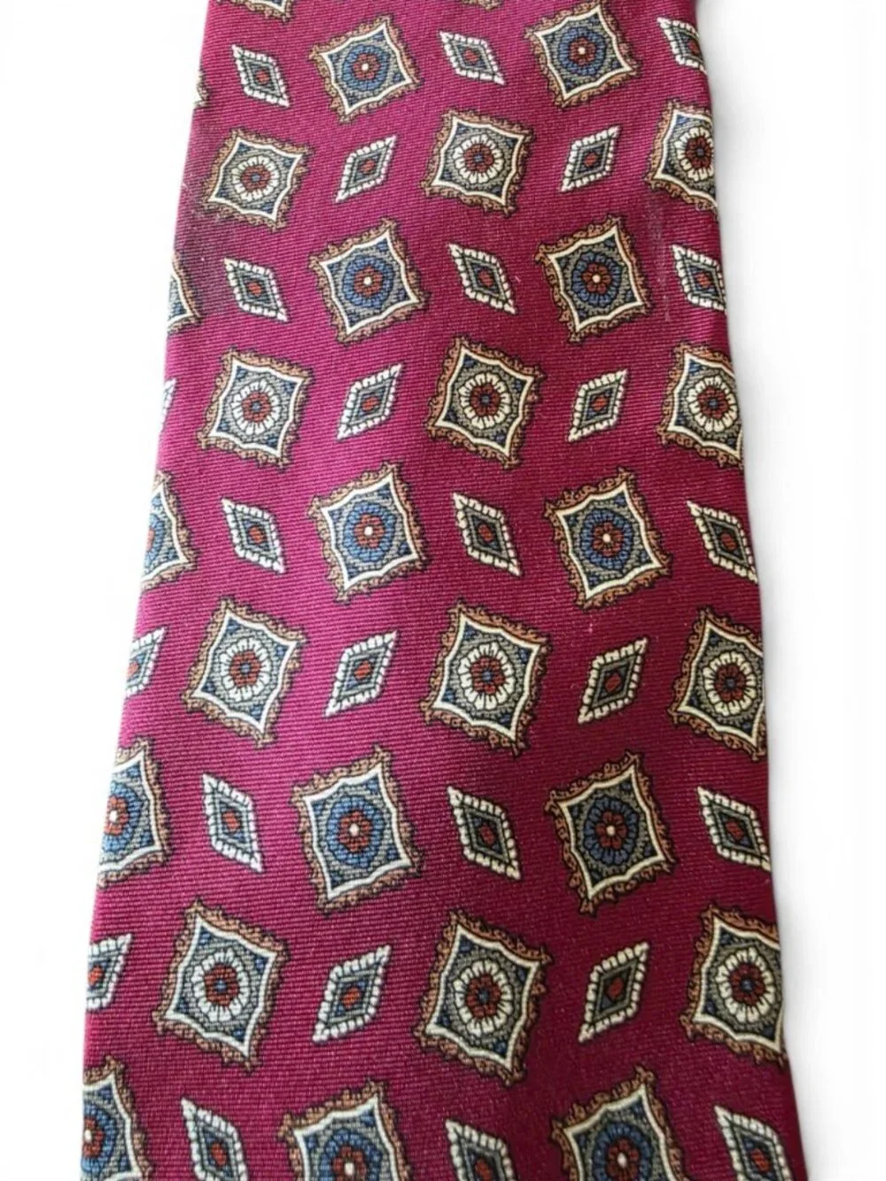Eastwick All Silk Necktie Burgundy Geometric Medallion Vintage Classic Tie